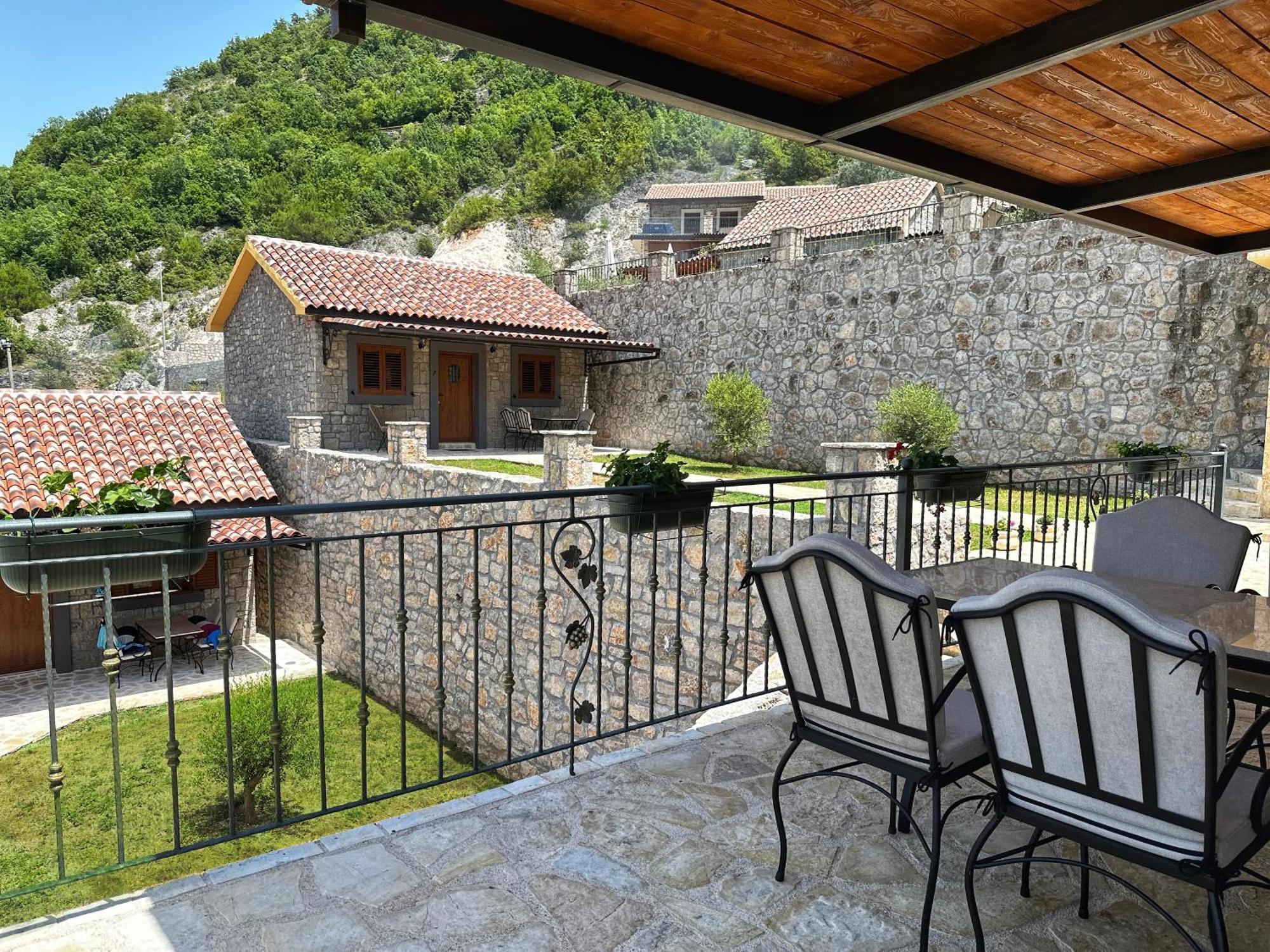Eco Villas Merak Virpazar Zewnętrze zdjęcie